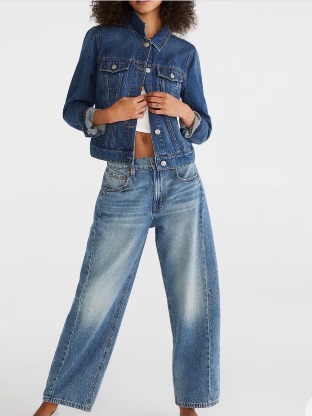 Aeropostale Barrel Jean Size 8